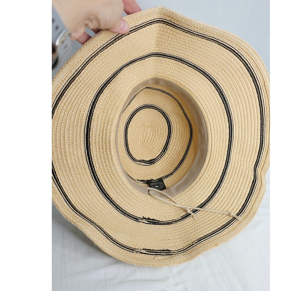 Wallaroo Savannah Wide Brim Sun Hat Beige Black Stripe Paper Braid Packable — image 6 of 8